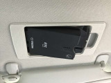ETCが装着されています。再セットアップ後高速道路の料金所をノンストップで通過できて大変便利です。
