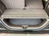 アイデア次第でいろいろな使い方ができる広くて使い勝手のいい荷室。