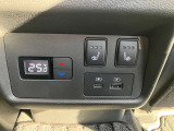 全席シートヒーター完備。