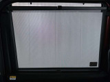 サンシェードが付いています。眩しい日差しからお守りします。