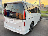 セレナ 1.4 e-POWER ハイウェイスターV 