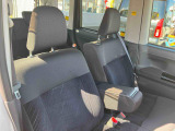 安全安心な走行のために、納車前には小さなクルマを知り尽くしたエキスパートが基本性能に関わる機能や状態を徹底的に点検しています。