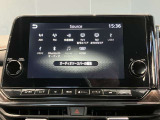 日産純正メモリーナビゲーションです♪目的地まで案内するナビゲーション機能の他にフルセグ画質で楽しめるTVやBluetooth Audioなど多彩な機能が満載で運転を快適にサポートしてくれます☆