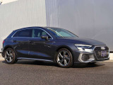Audiが定める基準に基づいて取り扱われる認定中古車。品質と信頼性を大切に、お客様に安心してお選びいただける一台をご案内いたします。