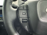 ステアリングスイッチ装備!運転しながら手元でオーディオの操作などができます。