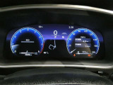 運転席からもとても視認しやすいデジタルスピードメーター搭載のお車になります!!