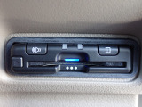 ■【ETC車載器】が装備されています。セットアップをしてお渡しとなり、ETCカードを差し込むだけで高速道路の利用が可能です。