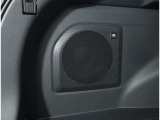 室内空間で最適な音質を確保したJBLのサウンドシステムです。