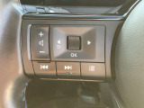 ステアリングスイッチが付いているので、運転中でも音量調整やチャンネル変更がスムーズにできちゃいます♪
