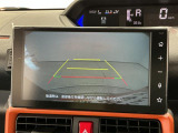 【バックモニター】駐車には欠かせないバックカメラを装備!カラーで後方をモニタリング。安全でゆとりのある駐車をサポートします。