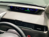 ドライブのサポート、車内の収納スペースも充実してます♪