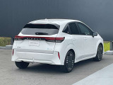 納車前にはしっかりと点検整備を実施しまして、エンジンオイル・オイルエレメント・前後ワイパーゴムなどの消耗部品を新品交換します