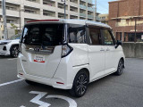 両側パワースライドドアで乗り降りも楽々です。
