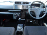 トヨタ認定中古車保証付!(1年間、距離無制限 HV車はHV保証付) 別途延長保証もご用意しております♪ ぜひ現車を確認にご来店ください