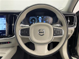 V60 B4 モメンタム 本革シート ワンオーナー