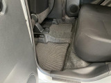 足元は広々♪しっかり内装ルームクリーニングを実施しています。車に自信があるからこそ、是非一度ご来店頂き見てもらえると幸いです。