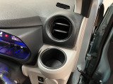 ご納車までに、弊社サービススタッフによる点検整備を行い、バッテリー、エンジンオイル、オイルエレメント、ワイパーゴムを交換し、ブレーキを分解、摩耗等を確認、必要であれば交換、安心してお乗りいただけます!