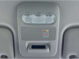 SOSコール 走行中の緊急時(病気や事故、あおり運転など)にボタンひとつでオペレーターに接続!救急や警察への連絡をサポートいたします。※使用にはお申し込みが必要です、詳しくはスタッフまで