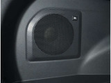 室内空間で最適な音質を確保したJBLのサウンドシステムです。