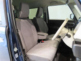 見通しのよいすっきりとした視界で、誰でも運転しやすいです。運転のしやすさは疲れにくさにも繋がりますよ♪