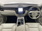 XC60 B5 AWD インスクリプション 4WD 4WD 本革シート