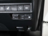 ETC車載器が搭載されているので、高速道路の乗り降りもノンストップで通過できます♪