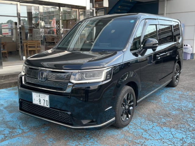 ステップワゴン  2.0 e:HEV スパーダ