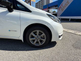弊社は、お客さまのニーズにお応え出来るよう、豊富な車種を取り揃えております。お乗り換えの際も、是非、よろしくお願いいたします。