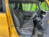運転席シート廻りは使用感も少なく、良好な状態となっています。丁寧に使われていたことがよくわかりますね。