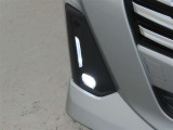 LEDフロントフォグランプを装備しております。