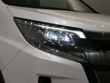 ◆◆◆「LEDヘッドライト」装備!!!悪天候や夜間走行でも良好な視界を確保し安心して運転できます。