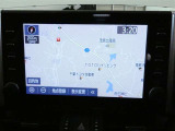 9インチのディスプレイオーディオ装着です。スマホとの通信で様々なサービスが楽しめます。TV視聴にも対応しています。