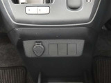 アクセサリーソケット(DC12V/120W)
