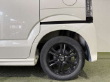 ☆納車前には撥水コーティングで外装のツヤとクリアを復活させます!!納車後の、お手入れも楽にして頂けます!!(パックによります)