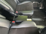 禁煙車です。シートの汚れも臭いもほとんど気になりません。
