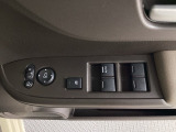 運転席ドアスイッチ