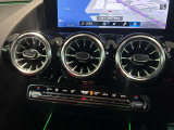 メルセデス・ベンツの定める厳しい基準をクリアしたお車のみをご案内させて頂きます。「認定中古車」は納車前整備がポイントです。販売するに相応しい車両の選定と、納車前整備に力を注いでおります。