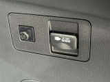 非常時やキャンプなどに役立つAC100Vコンセント付きです。