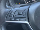 ステアリングスイッチが付いているので、運転中でも音量調整やチャンネル変更がスムーズにできちゃいます♪