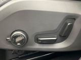 【パワーシート】スイッチ一つで簡単にシート位置の微調整が可能!電動だから力もいりません!自分に最適なシートポジションにセットして、快適なドライブをお楽しみください。