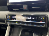 冬場に嬉しい運転席、助手席シートヒーター付きでポカポカ