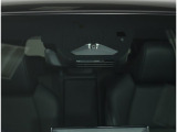 TOYOTA SAFETY SENSEは道路状況、車両状態、天候状態及びドライバーの操作状況などによっては、作動しない場所があります。