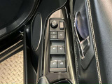 運転席パワーウィンドウスイッチです。