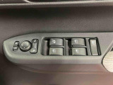 電動格納式ドアミラースイッチ、パワーウインドゥスイッチ