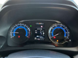 車両の各種設定は前方ディスプレイ内でステアリングスイッチから設定可能です!