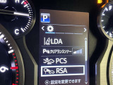 先進の安全装備ついてます。詳しい装備内容、仕様等につきましてはスタッフにお問合せ下さい。