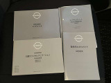 取扱説明書・整備手帳付いてます。