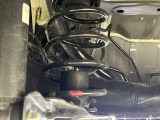 お車を安心してお乗りいただく為には、足回りの定期点検が欠かせません。サービスサポート(有償保証)では無料点検もご提供しており、安心のカーライフをお過ごしいただけるサポート体制が整っています。