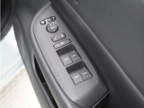 ◆パワーウィンドウスイッチ◆運転席から全席の窓の開閉操作を行うことが出来いつでも換気ができます!