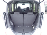 ◆定員乗車時のカーゴルームです。普段のお買い物の荷物やたくさんの収納が可能です。